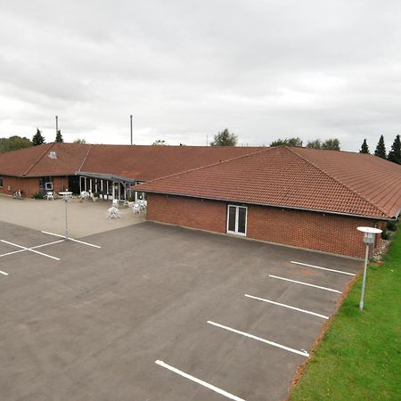 Hotel Lynggaarden Herning Exterior photo