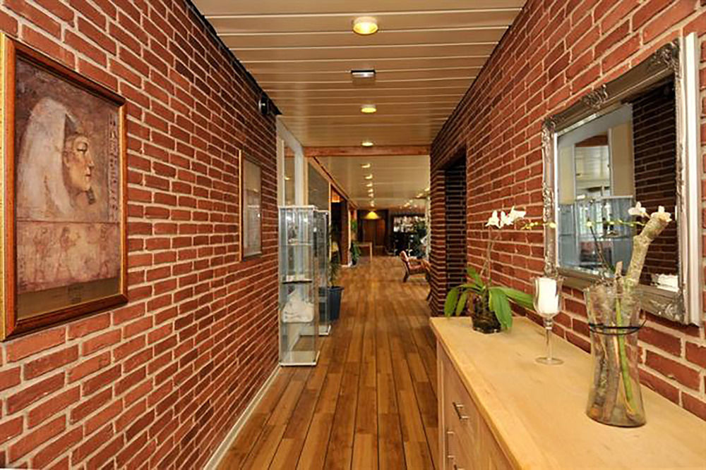Hotel Lynggaarden Herning Exterior photo